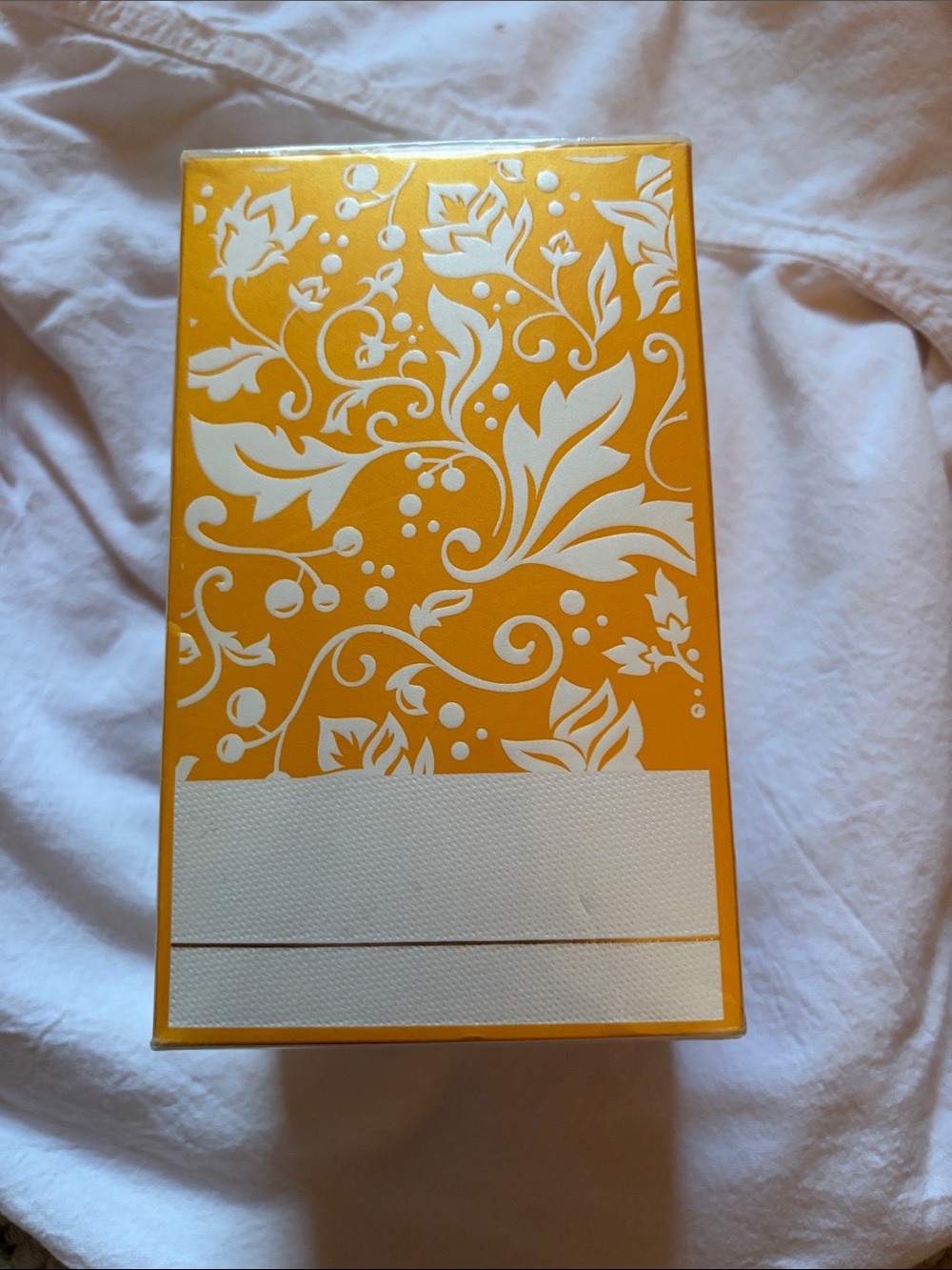 Lattafa Yara Women's Eau de Parfum Spray - Yellow Gift Box - Picture 2 of 6